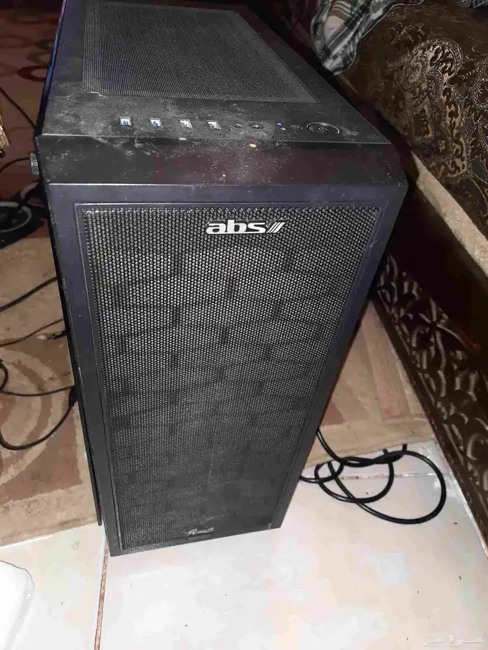 كمبيوتر مكتبي 4