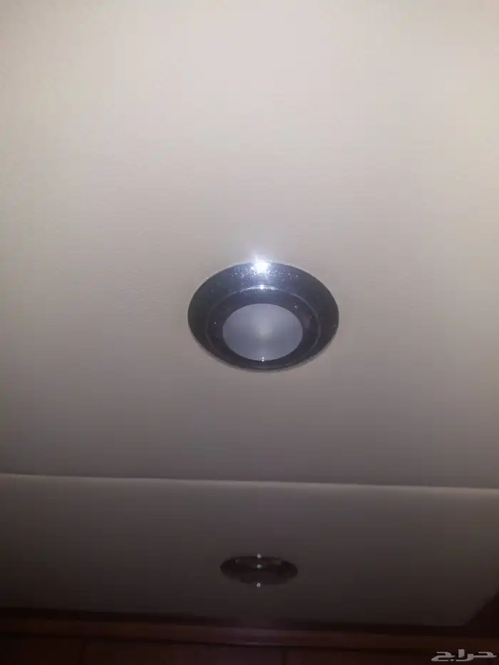 تركيب جميع جميع الشاشات والمضخمات الصوت شامل جميع الكهرباء 2