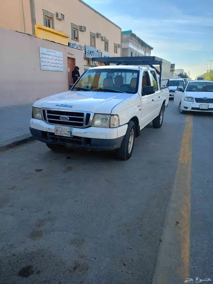 وانيت فورد رينجر موديل 2005 0