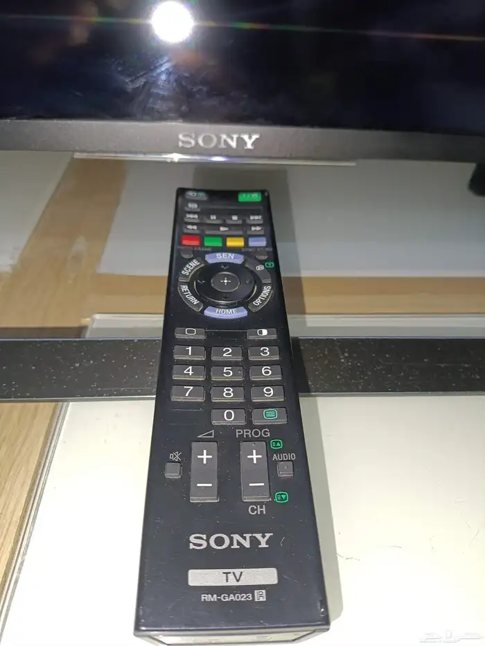 شاشه سوني بريفيا 65 بوصه SMART بحاله ممتازه 4K 4