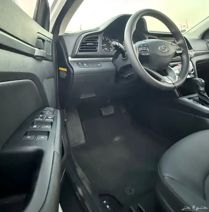 هونداي النترا 2020 ( بنزين ) شبه جديدة للبيع 14