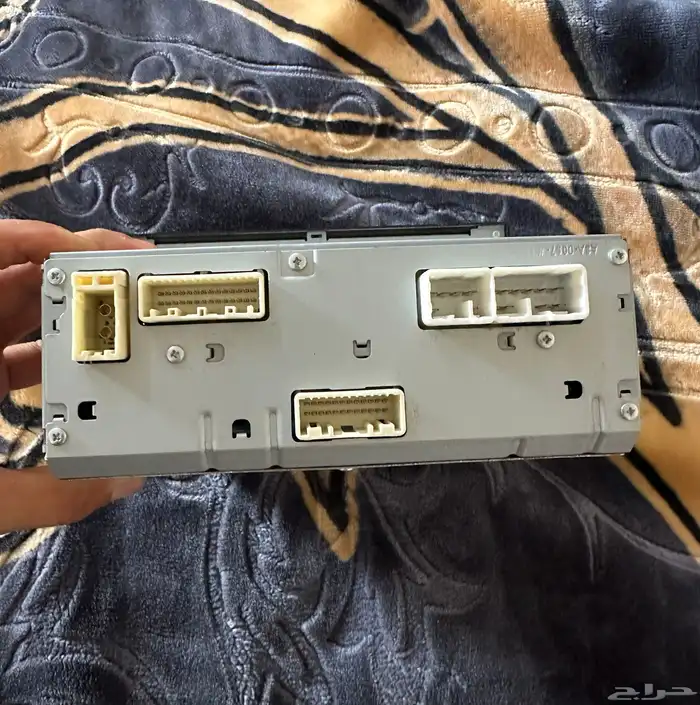 شاشه هايلوكس وكاله 2