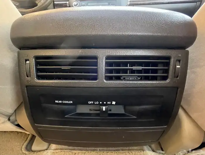 تويوتا- لاند كروزر-2011-GXR-بنزين- V8- -إصدار 60- عام 22