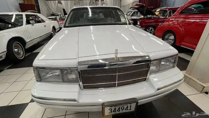 لينكولن تاون كار 1992 بريزيدينت 2
