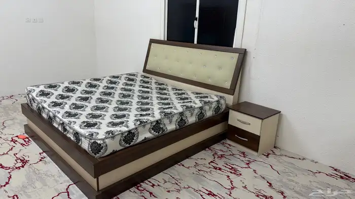 غرفة نوم وكنب وطاولة صاله 2