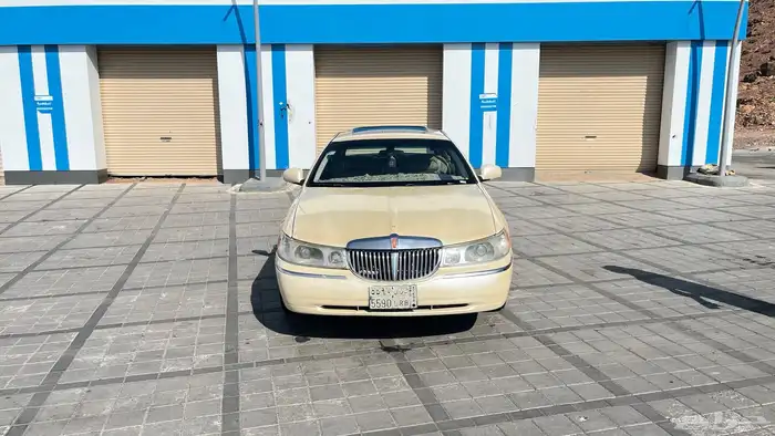 لنكولن تاون كار مجدد مفحوص 18