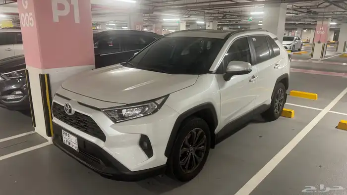 تويوتا راف فور بريمي 2024 0