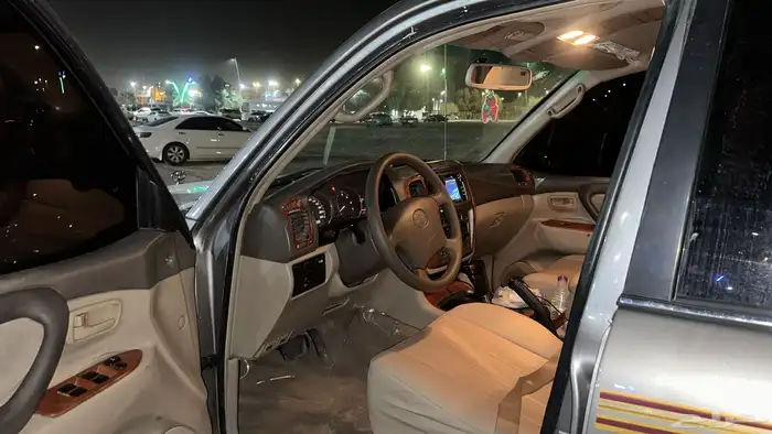 جيب لاند 2002 تماتيك شرط مكينه وجير وشاصي البودي مرشوش كامل 1