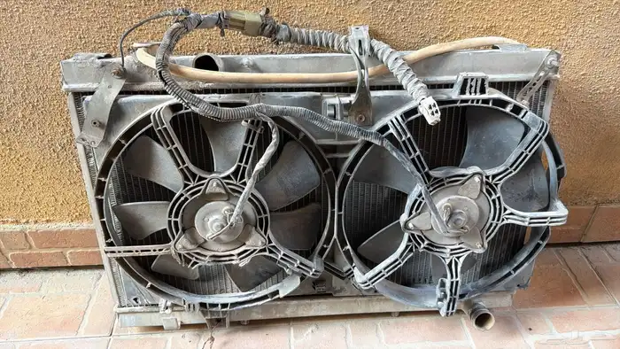 اسطبات خلفية كرسيدا قراندي- رديتر مكينة توجي 1