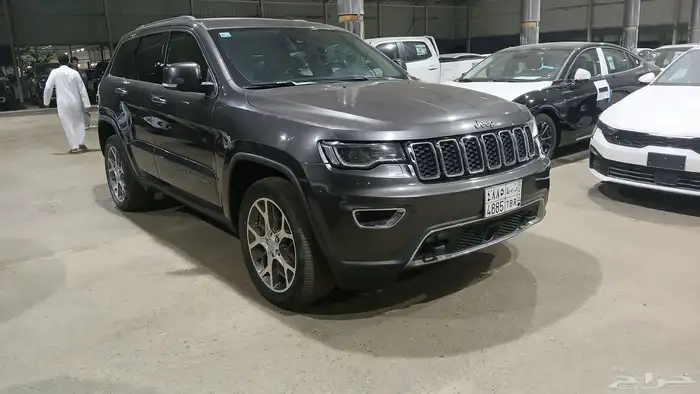 جيب شيروكي لمتد 2020 عداد 186000 6