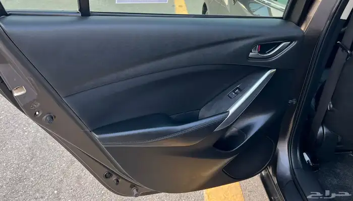 مازدا 6 2016 نظيف جدا 40