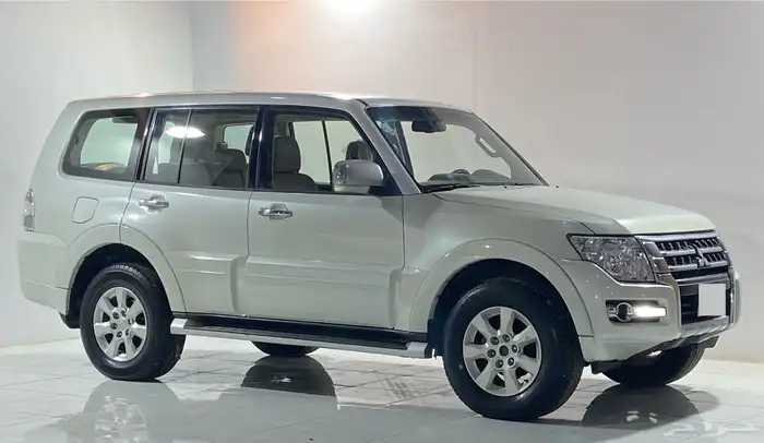 متسوبشي باجيرو GLS 2016 5