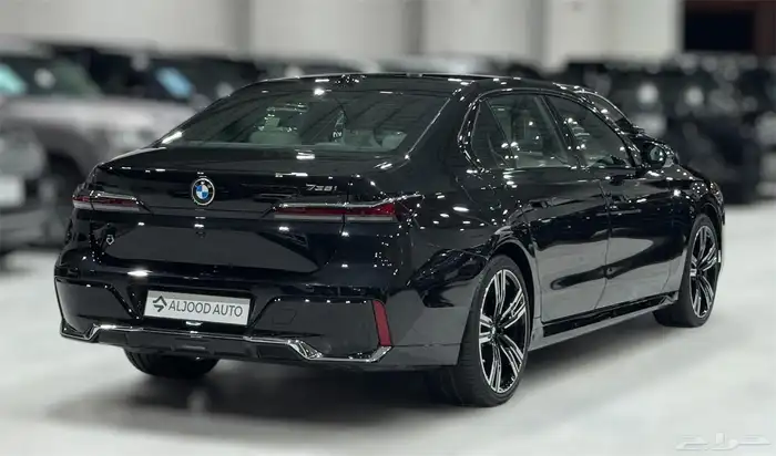 بي ام دبليو موديل 2026 BMW 735i - M kit 5