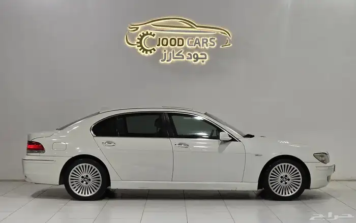 بي ام دبليو 740Li موديل 2006 بحالة ممتازة 1