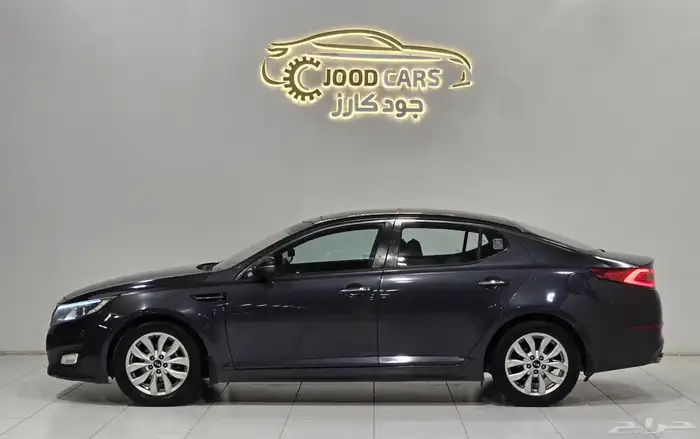 كيا اوبتما موديل 2015 بحالة ممتازة 3