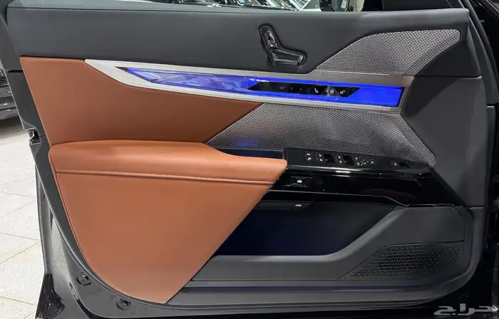 بي ام دبليو BMW 735 i - إم كت موديل 2026 فل كامل 25