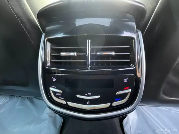 كاديلاك-2015-XTS4-فل-كامل-V-توكيلات الجميح 34