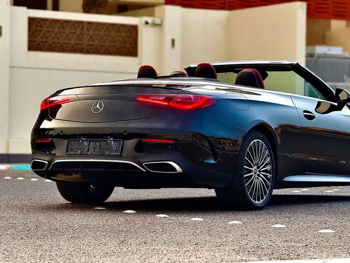 مرسيدس CLE 200 AMG كشف موديل 2024 اصفار وارد الماني 17