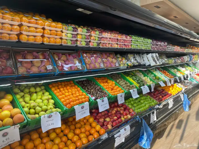 ثلاجه إيطالي للبيع 8 متر 0