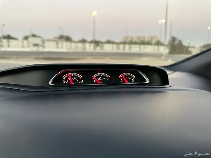 فورد فوكس 2016 ST تيربو وكاله نظيف جدا 34