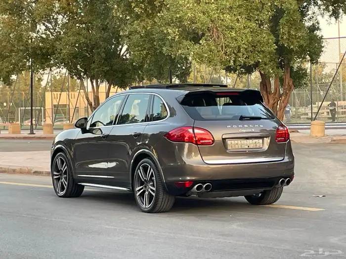 بورش كايين S 2013 فل كامل نظيف جدا منوة المستخدم 6