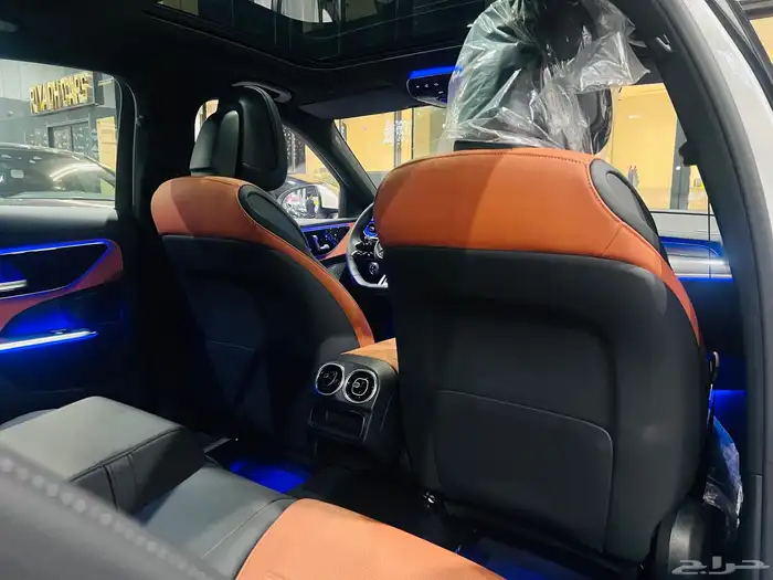 مرسيدس C200 AMG 2025 (اصفار) 16