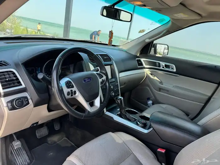 للبيع فورد اكسبلورر 2013 فل دبل 18