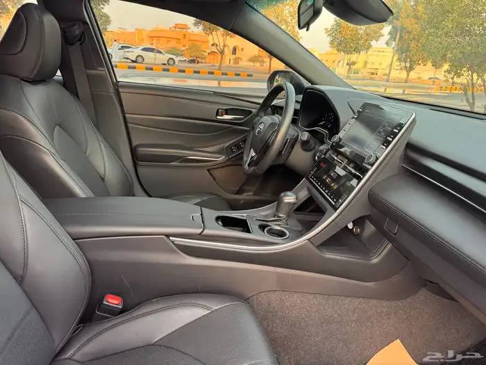 تويوتا افالون 2021 قمة النظافة 17