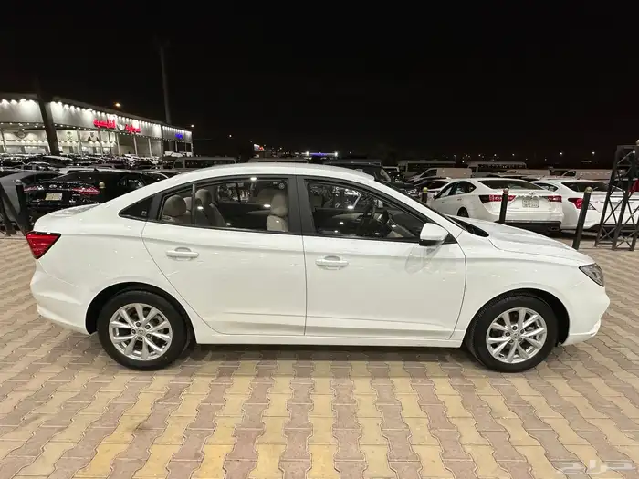 ام جي 5 موديل 2022 سعودي 4