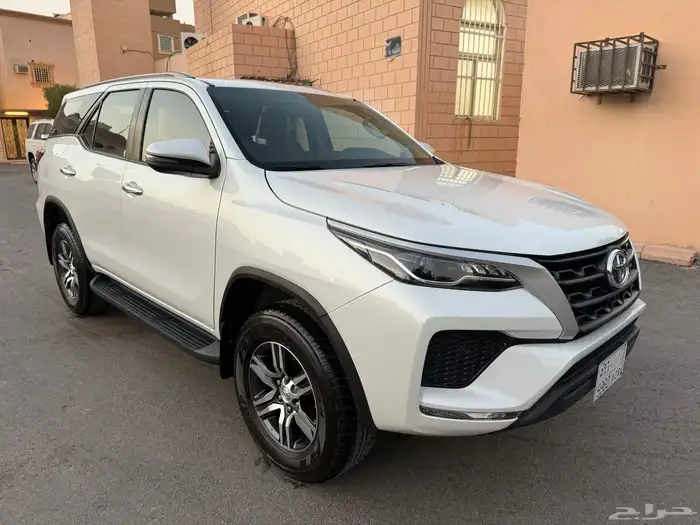 للبيع فورشنر 2024 دبل سعودي 4