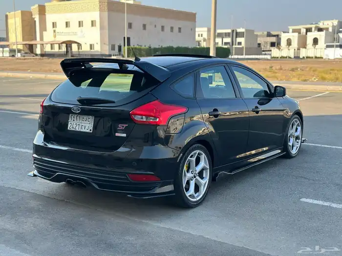 فورد فوكس 2016 ST تيربو وكاله نظيف جدا 9
