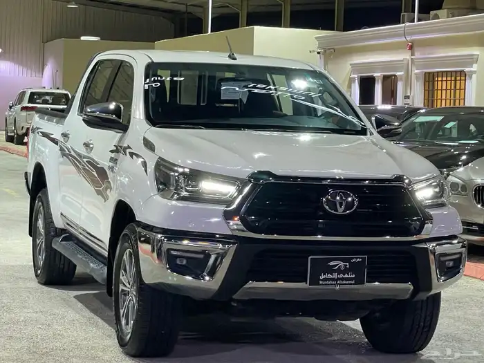 تويوتا هايلوكس 2023 ممشى 48 الف شرط الشرط فل ديزل 6