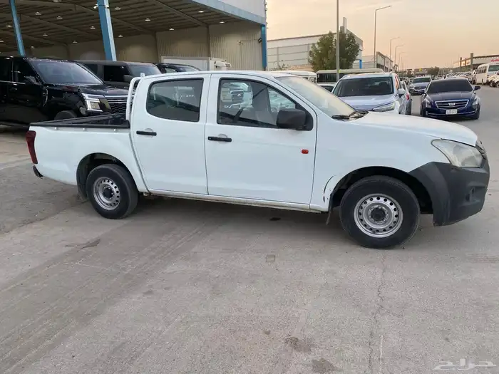 ايسوزو ديماكس بكب غمارتين 2020 2