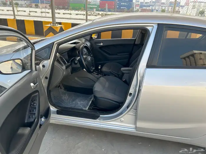 كيا سيراتو 0