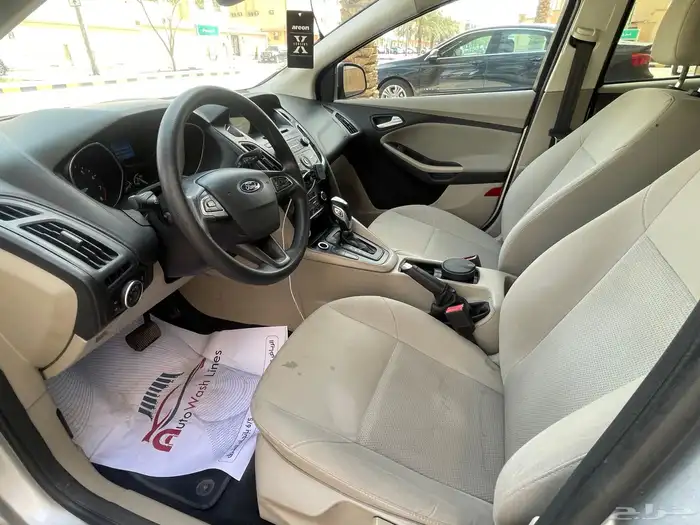 فورد فوكس نص فل 2016 بحالة ممتازة 10