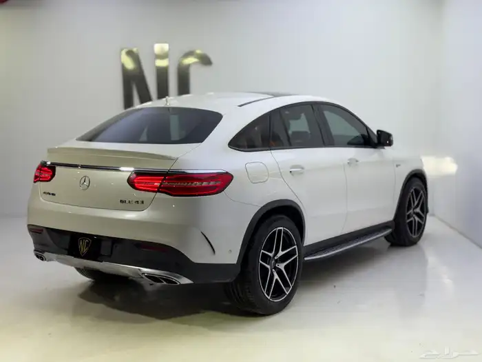 مرسيدس GLE43 9