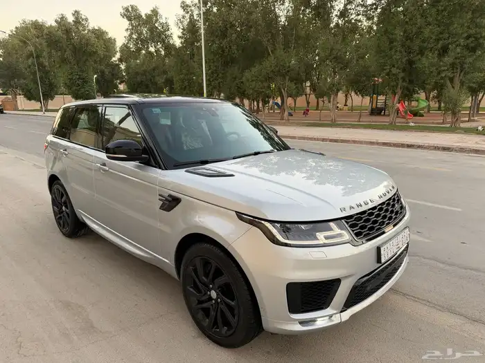 رنج روفر سبورت 2022 HSE ناغي تحت الضمان نظيف جدا 6