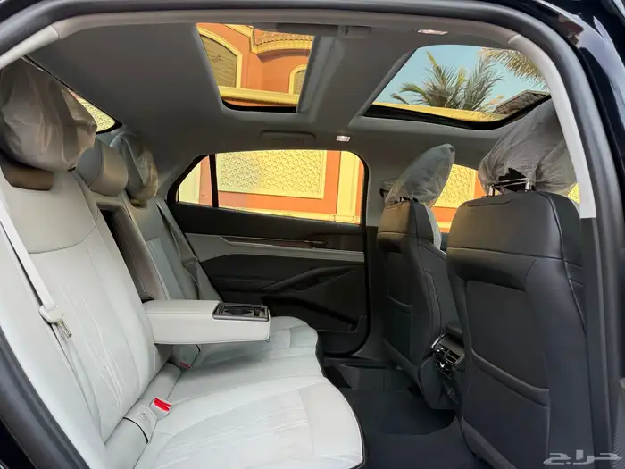 فورد تورس تيتانيوم فل كامل 2025 شبه جديد 22