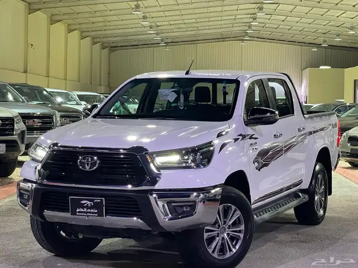 تويوتا هايلوكس 2023 ممشى 48 الف شرط الشرط فل ديزل 1