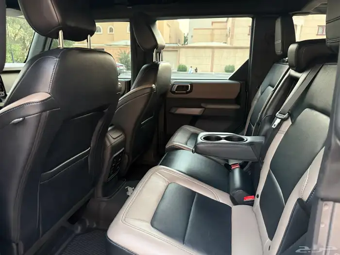 للبيع برونكو وايلد تراك 2021 سعودي بصيانات الوكالة 7