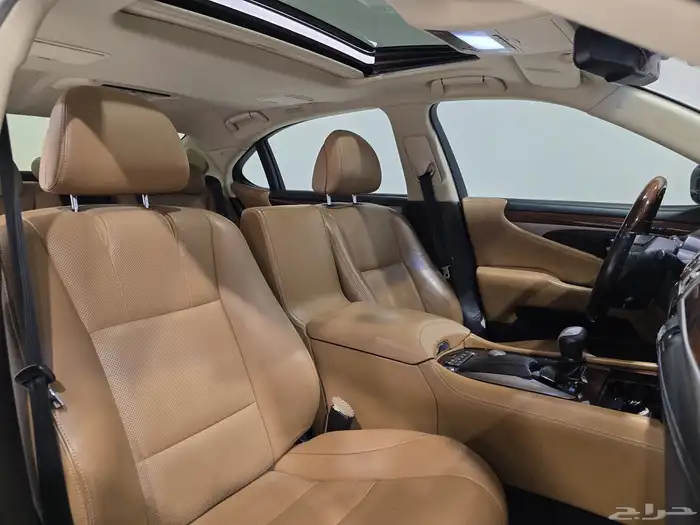 لكزس LS460-L موديل 2014 بحاله ممتازه 9