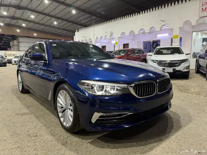 بي ام دبليو الفئة الخامسة 520i 2019 12