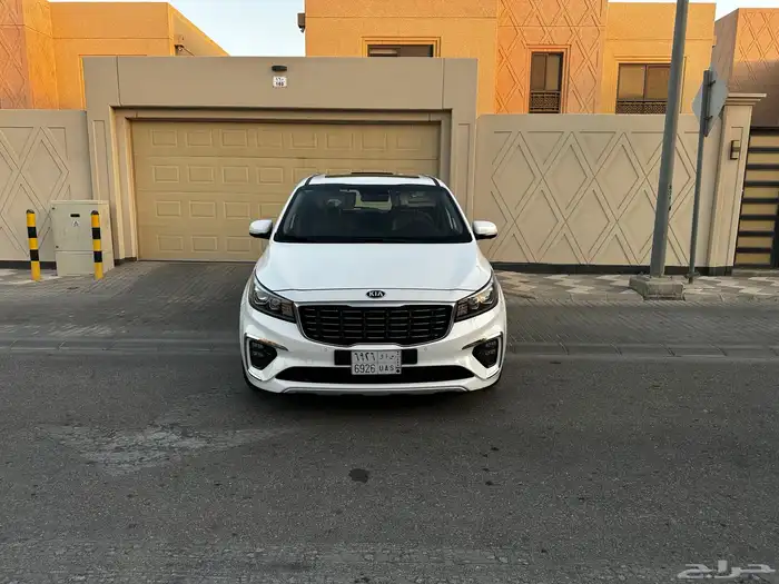 كيا كرنفال ديزل 2020 1