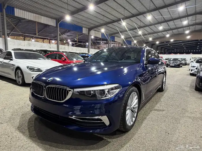 بي ام دبليو الفئة الخامسة 520i 2019 5