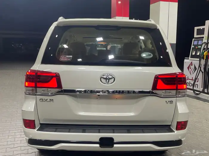 جيب لاندكروزر موديل 2017 وارد عبداللطيف جميل 15