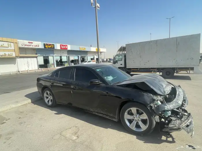 دوج تشارجر مصدوم 0