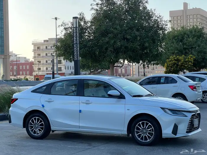 تويوتا يارس موديل 2023 نظيف 17