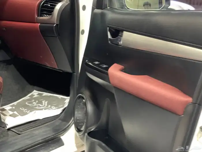 تويوتا هايلوكس 2023 ممشى 48 الف شرط الشرط فل ديزل 18