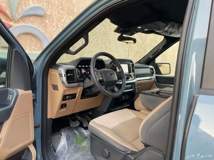 فورد ونيت F-150 2023 بحالة الوكالة 41