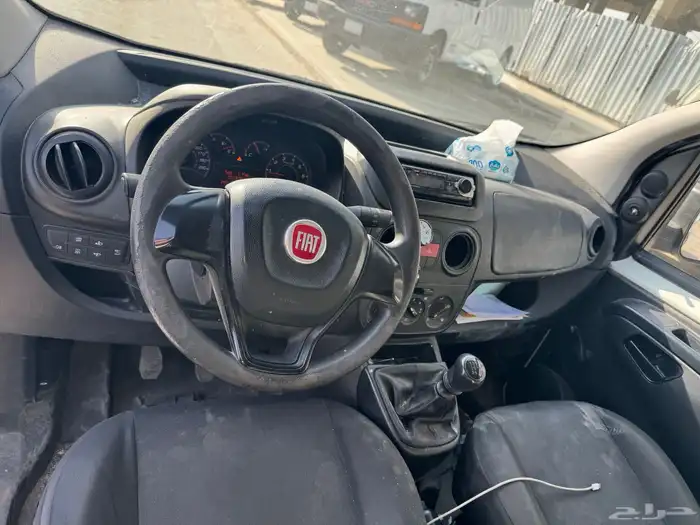 فان بضاعة فيات 5